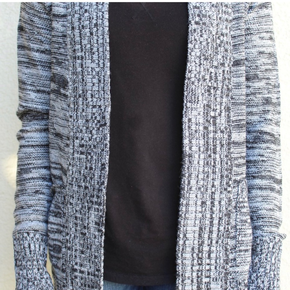 🌼 New cardigan - Black and White 🌼